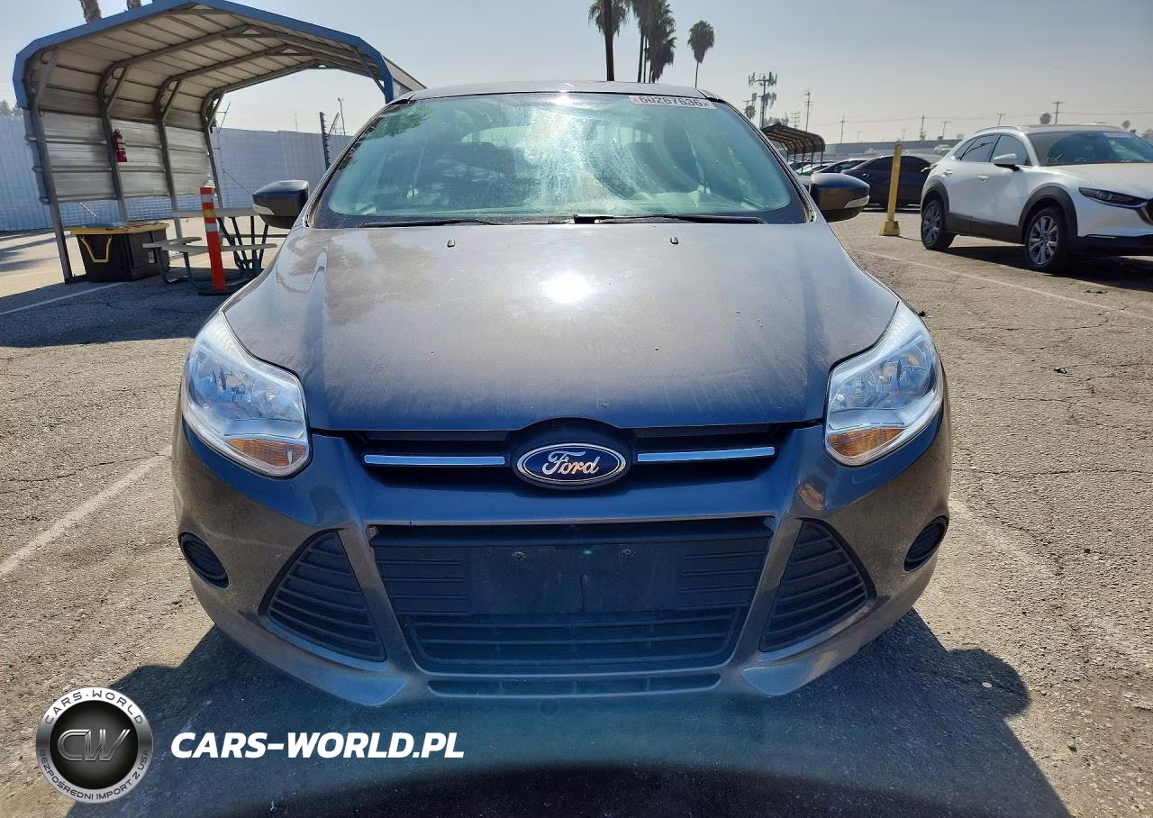 2014 Ford Focus Se VIN:1FADP3F26EL281725 - 5