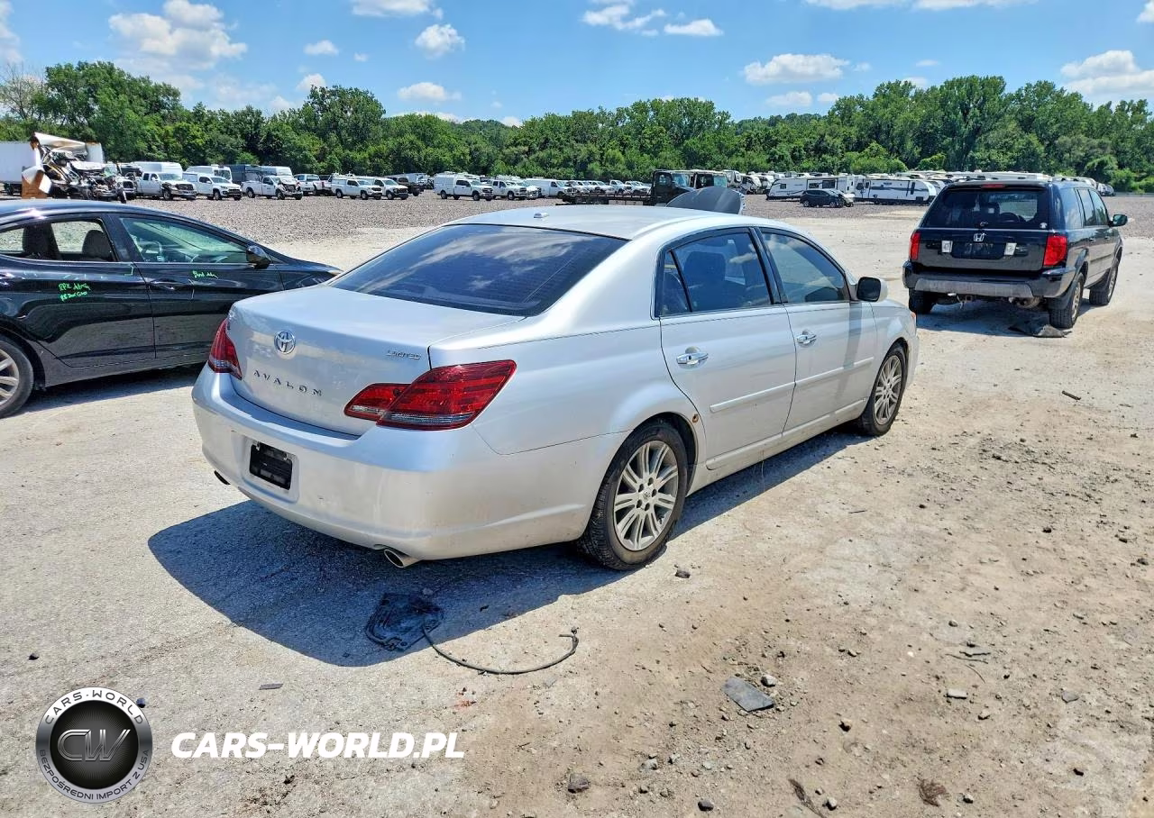 2010 Toyota Avalon Limited VIN:4T1BK3DB1AU356642 - 3