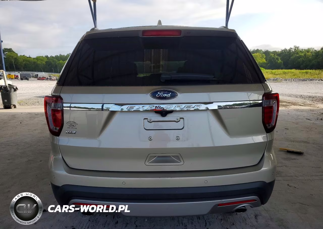 2017 Ford Explorer Xlt VIN:1FM5K7D86HGC29404 - 6