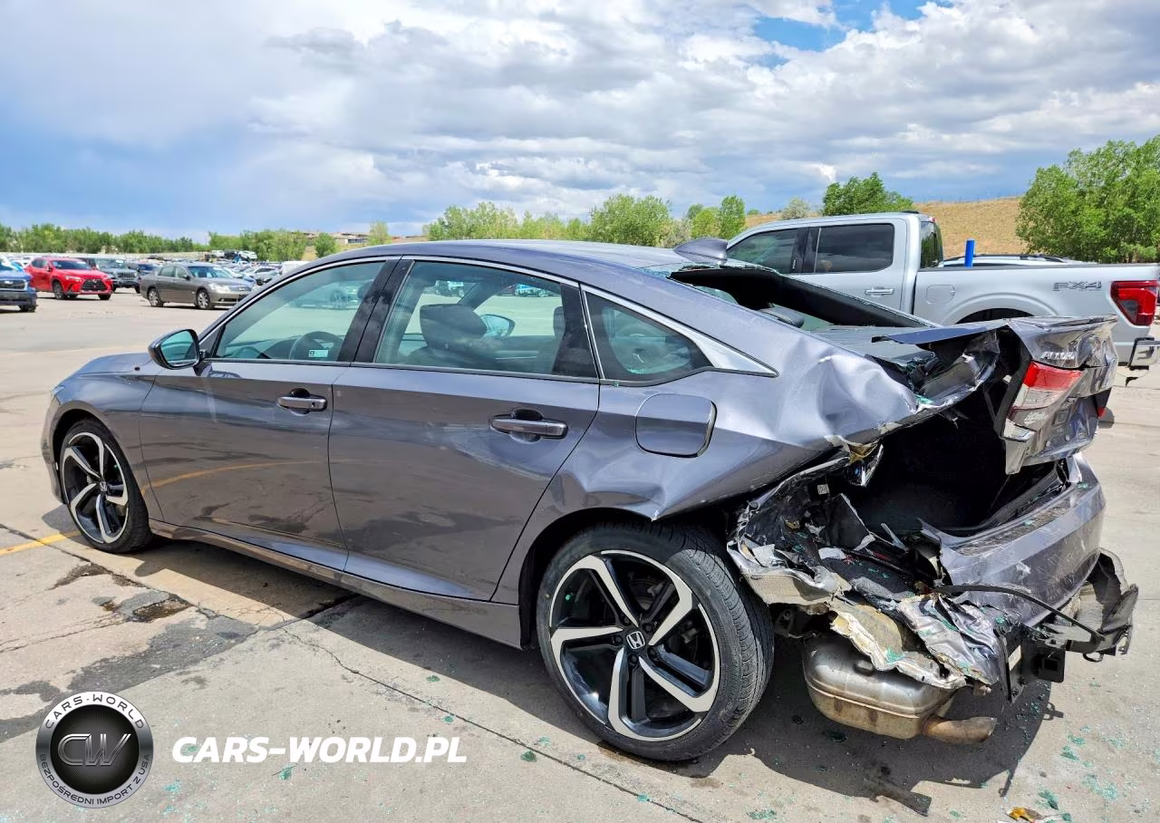 2018 Honda Accord Sport VIN:1HGCV1F35JA097960 - 2