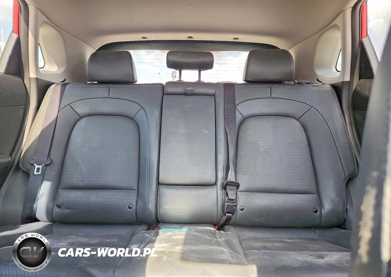 2018 Hyundai Kona Limited VIN:KM8K33A53JU080797 - 10