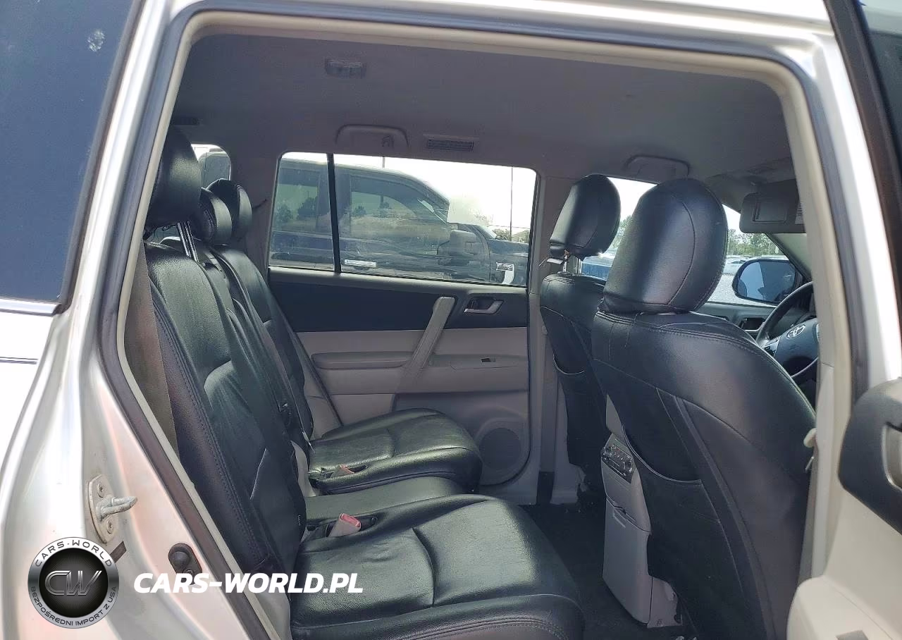 2013 Toyota Highlander Plus VIN:5TDZK3EH2DS097030 - 11