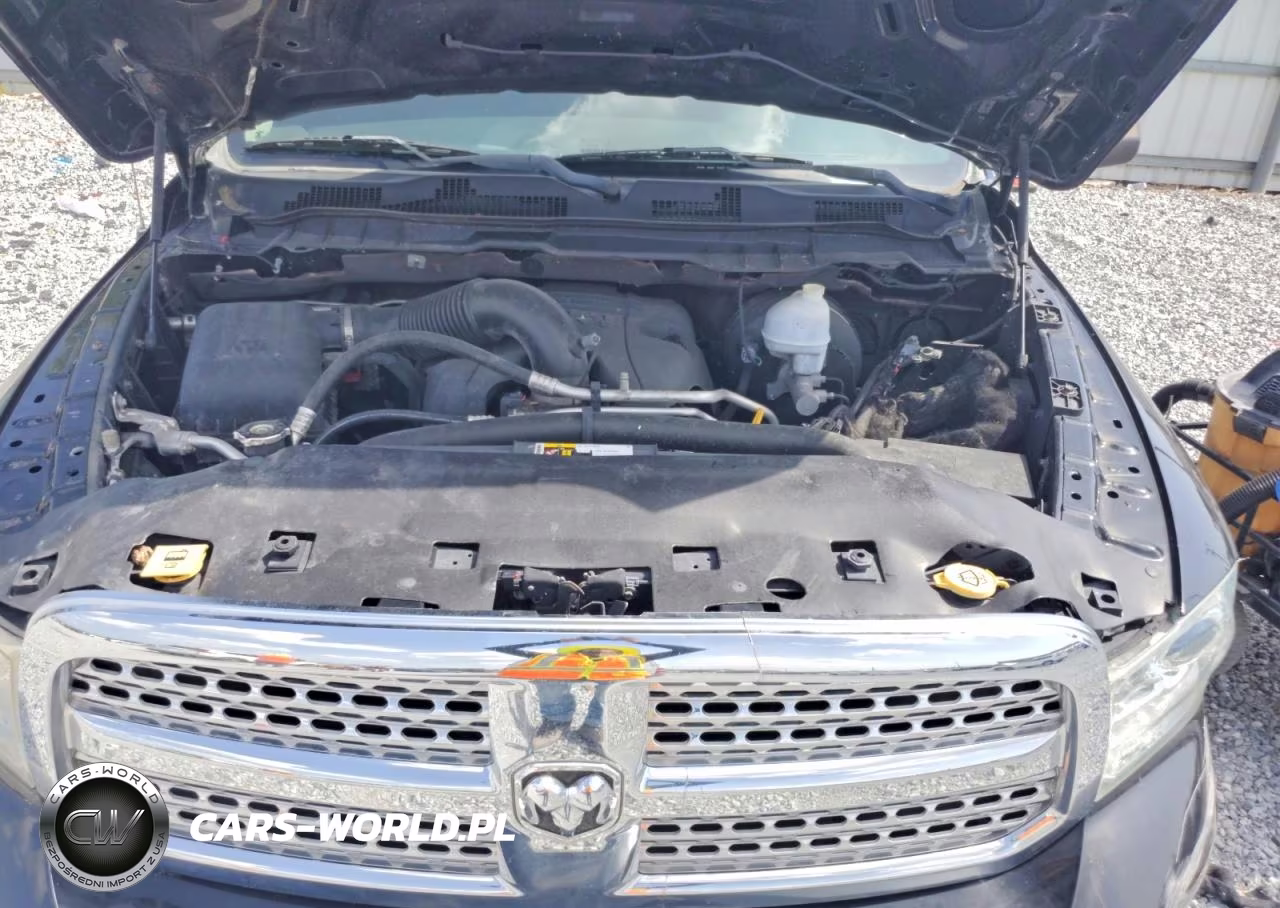 2016 Ram 1500 Laramie VIN:1C6RR6NT8GS136045 - 11