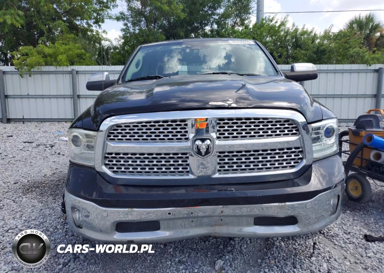 2016 Ram 1500 Laramie VIN:1C6RR6NT8GS136045 - 5