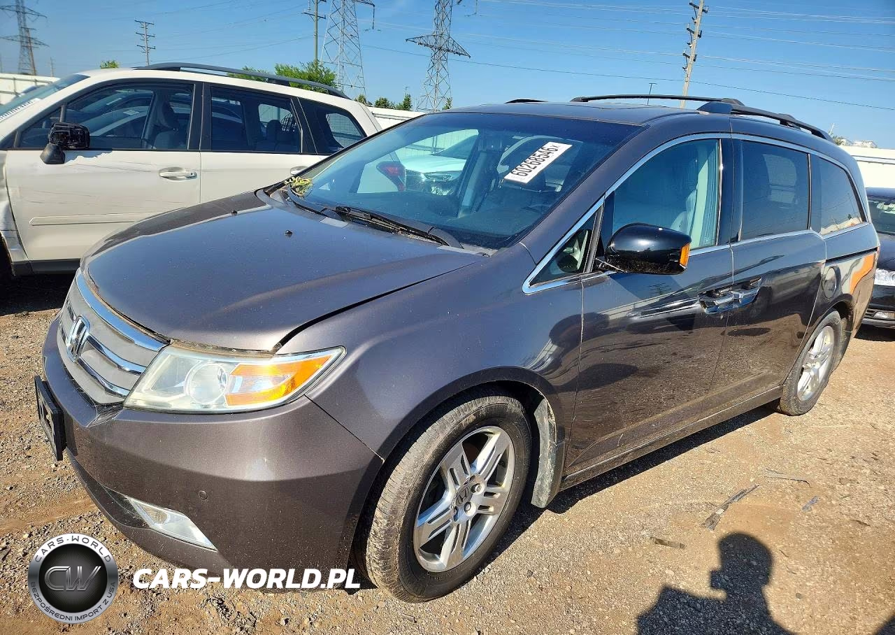 2012 Honda Odyssey Touring – zdjęcie 1 z 12