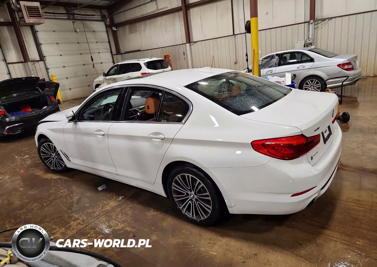 2020 BMW 530 Xi VIN:WBAJR7C06LCD65137 - 2