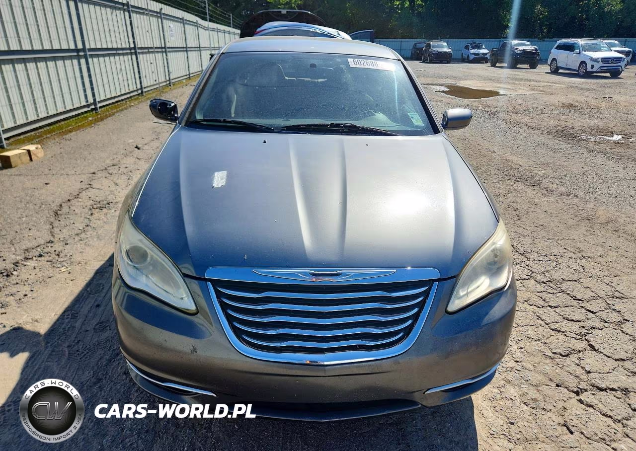 2011 Chrysler 200 Touring VIN:1C3BC1FB1BN602513 - 5