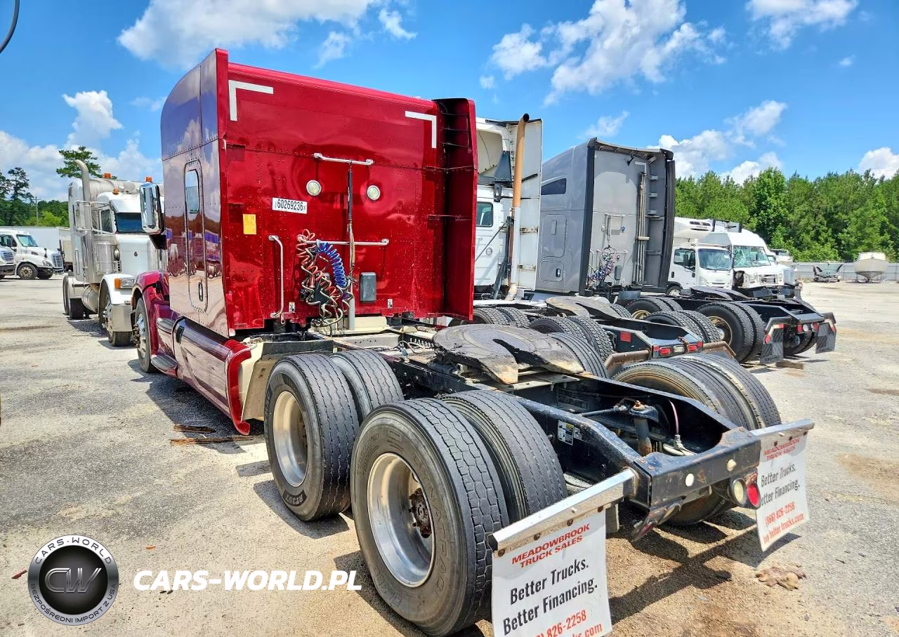 2016 Peterbilt 579 VIN:1XPBDP9X2GD306575 - 2
