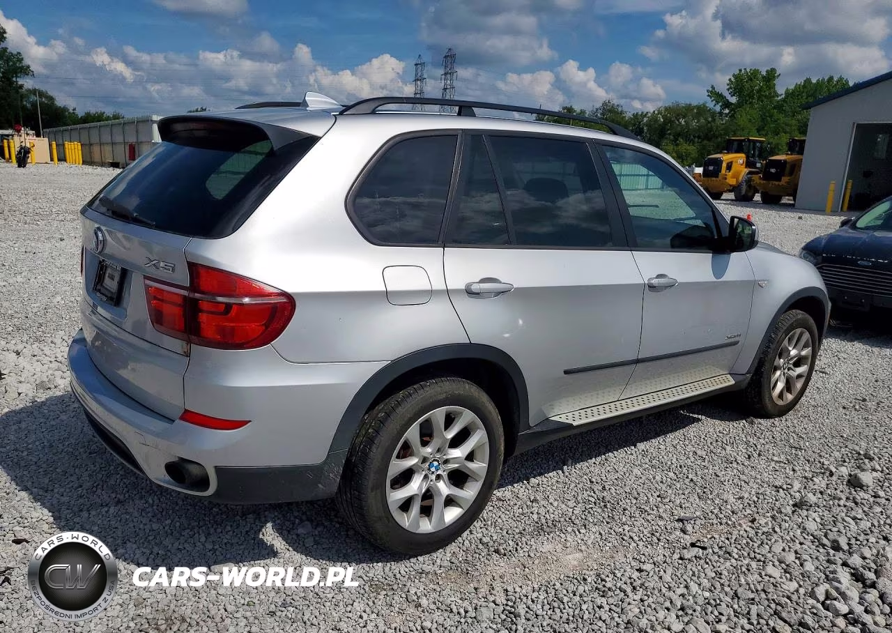 2011 BMW X5 xDrive35I VIN:5UXZV4C57BL407675 - 3