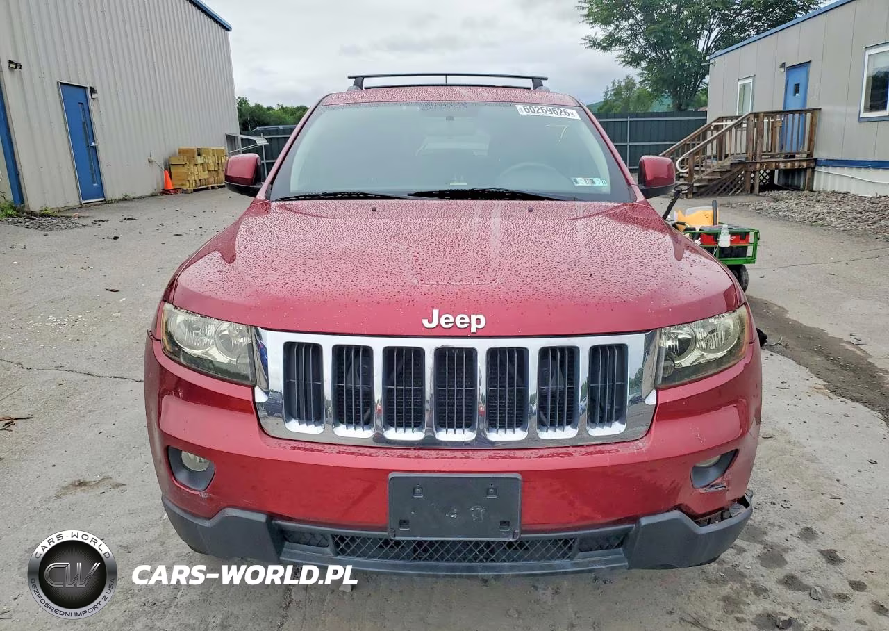 2012 Jeep Grand Cherokee Laredo VIN:1C4RJFAG0CC347351 - 5