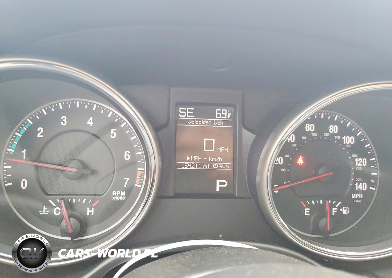 2012 Jeep Grand Cherokee Laredo VIN:1C4RJFAG0CC347351 - 9