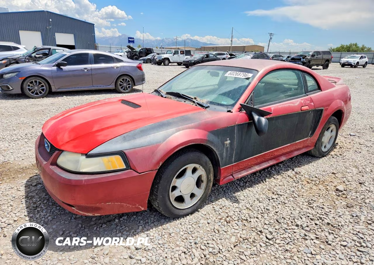 2000 Ford Mustang