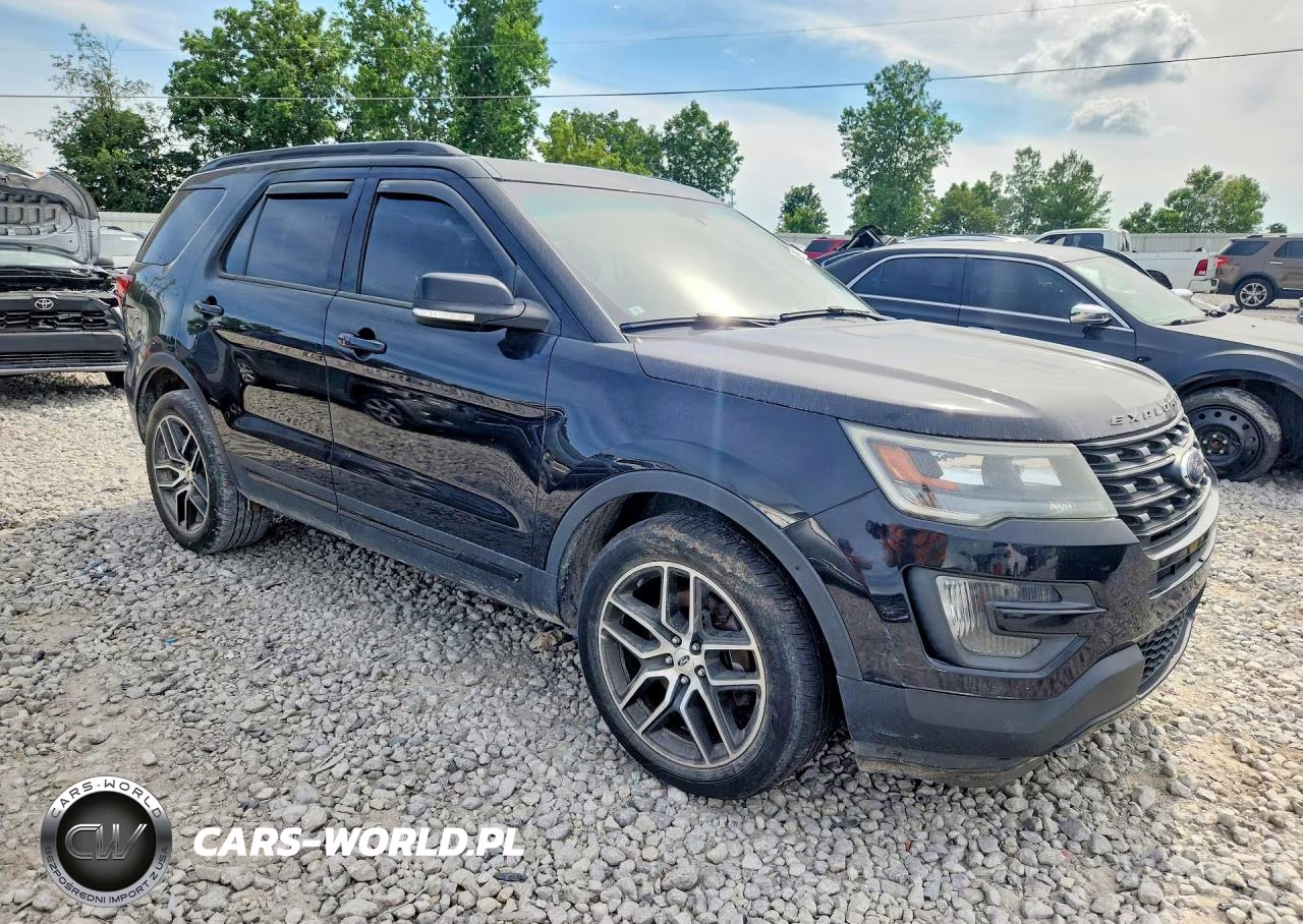 2016 Ford Explorer Sport VIN:1FM5K8GT6GGA51191 - 4