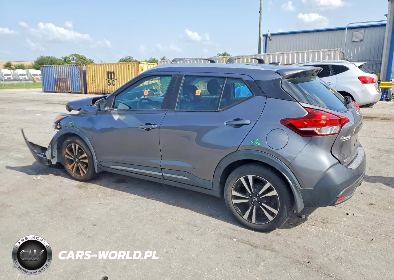 2019 Nissan Kicks Sr VIN:3N1CP5CU8KL515423 - 2