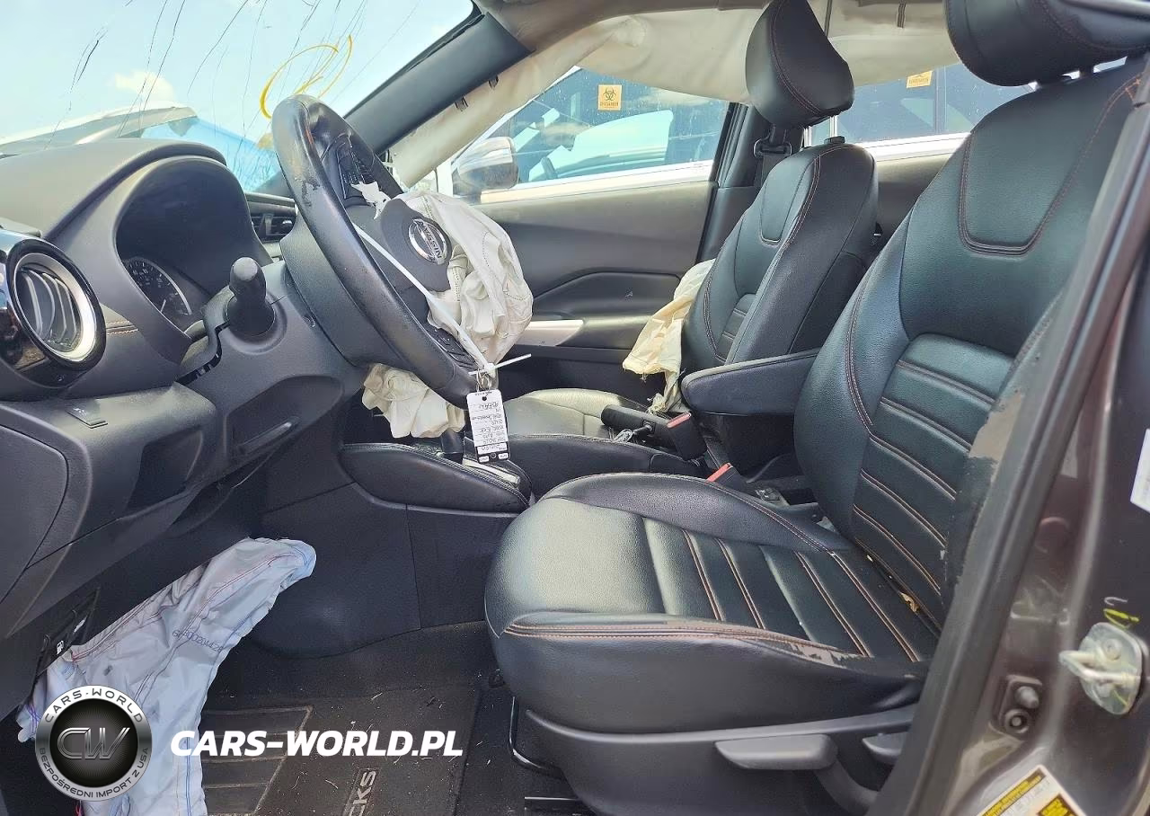 2019 Nissan Kicks Sr VIN:3N1CP5CU8KL515423 - 7