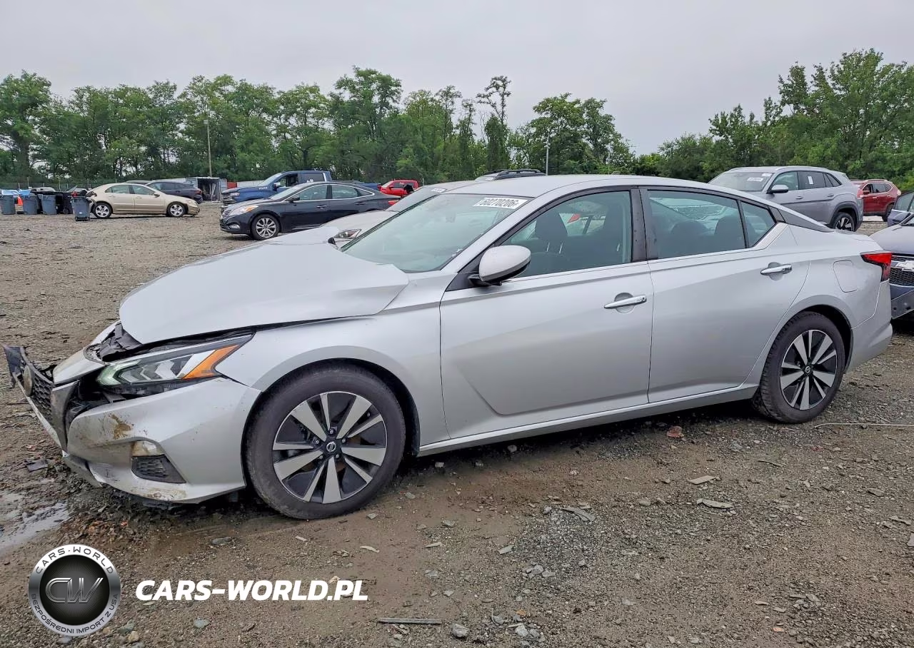 2021 Nissan Altima Sv