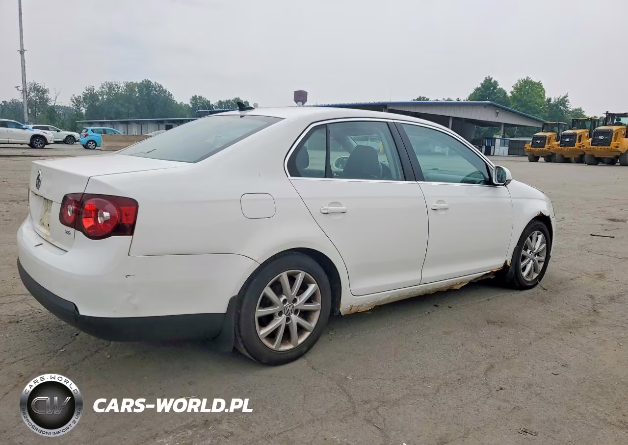 2010 Volkswagen Jetta Se VIN:3VWRZ7AJ3AM055275 - 3