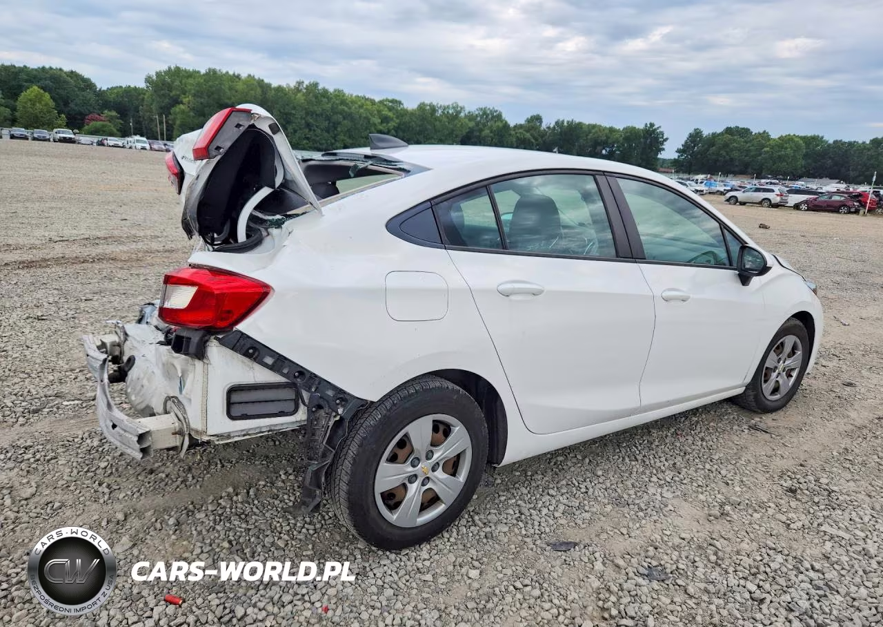 2018 Chevrolet Cruze Ls VIN:1G1BC5SM1J7212789 - 3