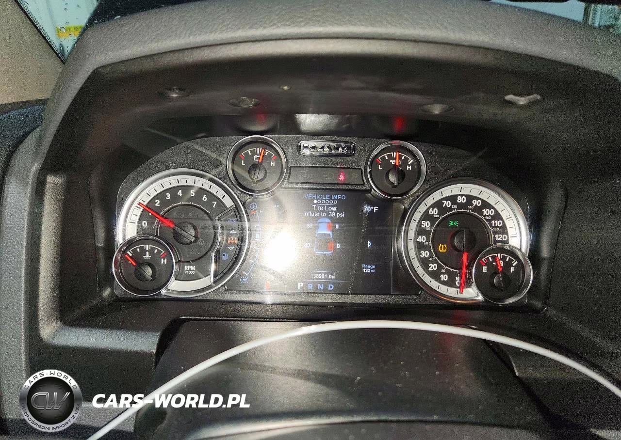 2018 Ram 1500 Slt VIN:1C6RR7GT0JS198985 - 9