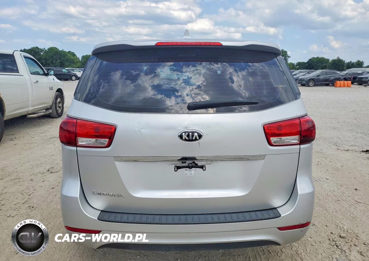 2017 Kia Sedona L VIN:KNDMA5C18H6261174 - 6