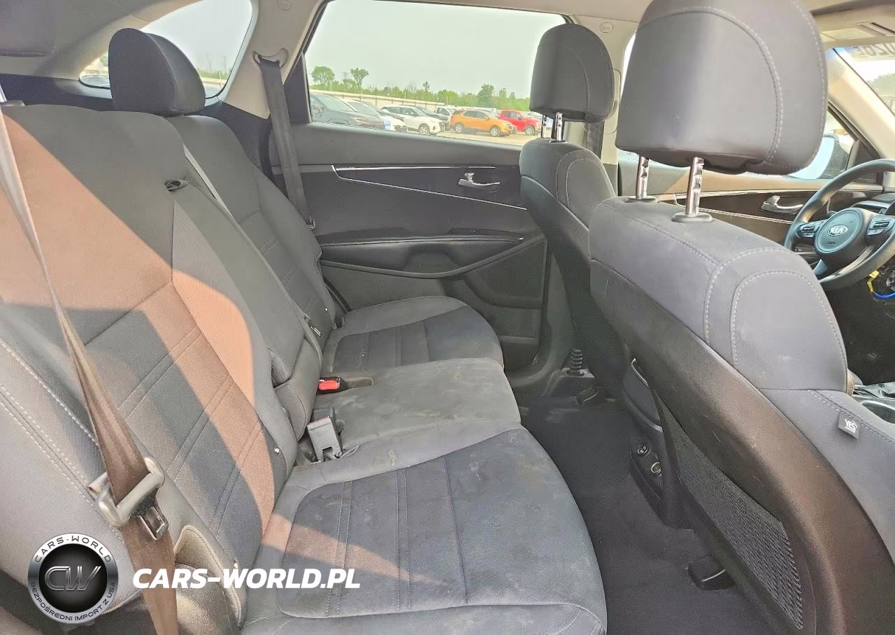 2017 Kia Sorento Lx VIN:5XYPG4A39HG192356 - 11