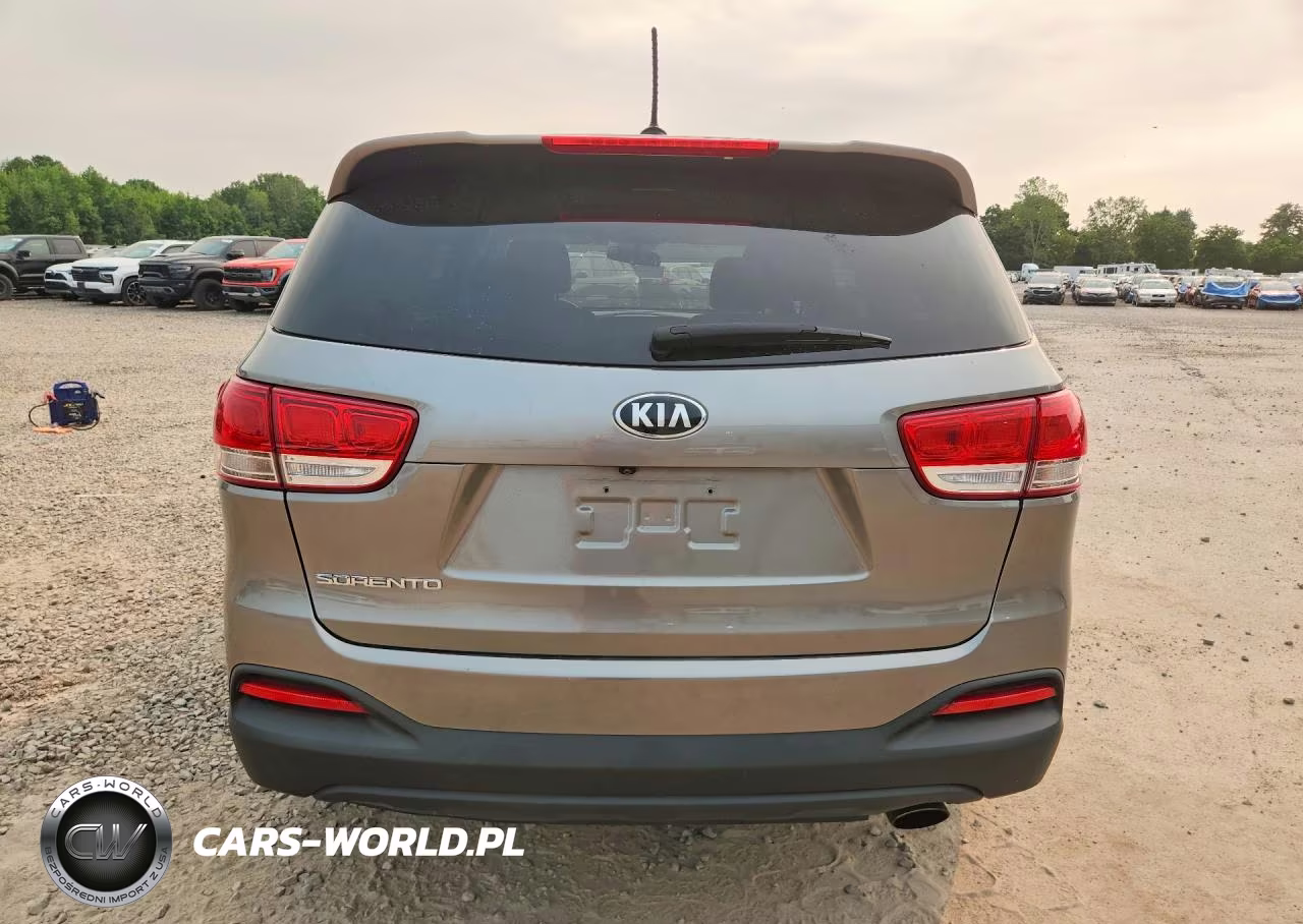 2017 Kia Sorento Lx VIN:5XYPG4A39HG192356 - 6