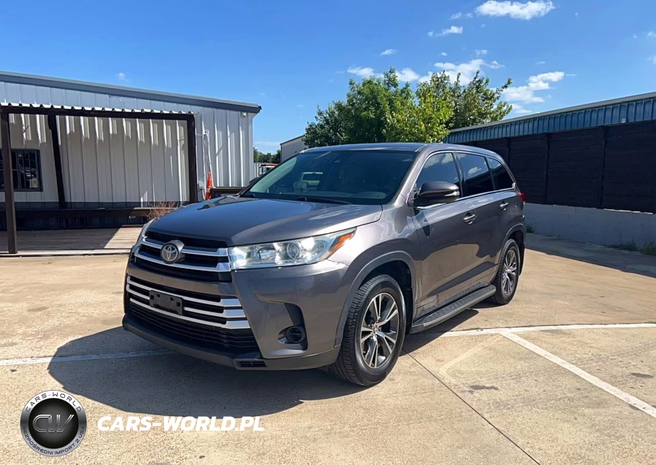 2017 Toyota Highlander Le VIN:5TDZARFH8HS026022 - 2