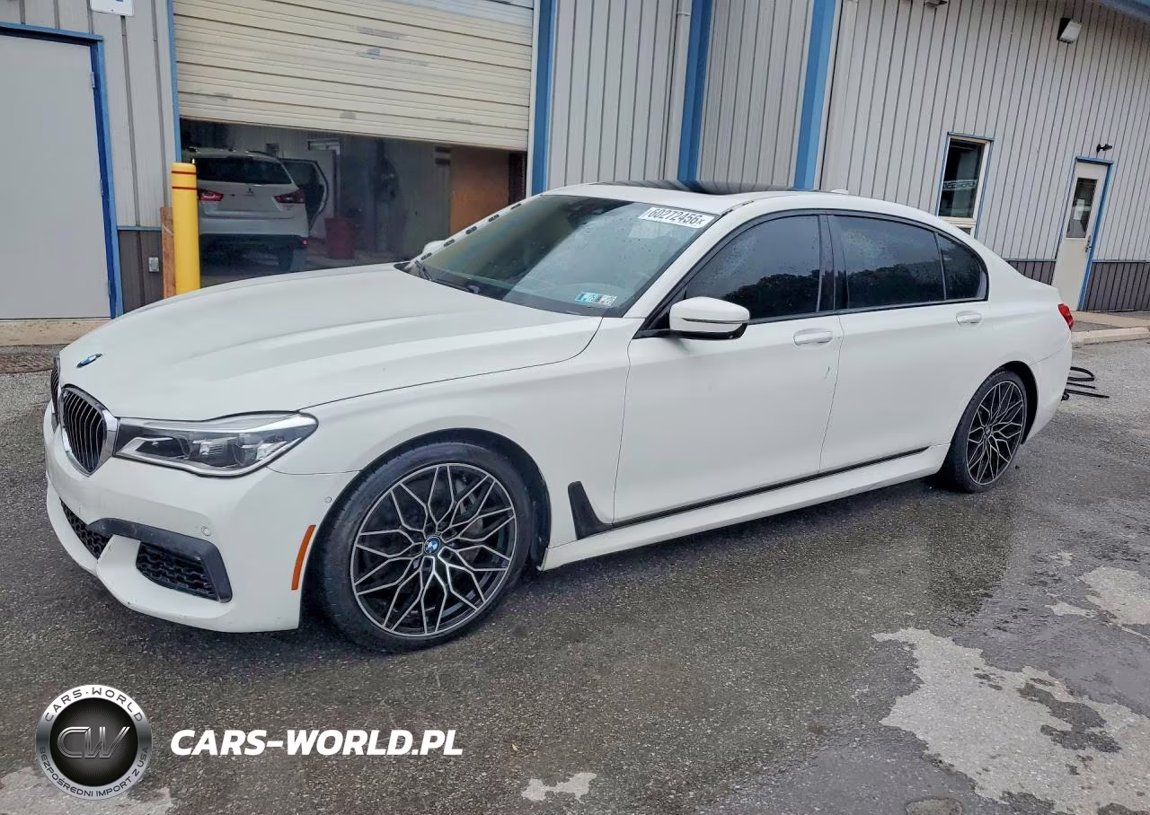 2018 BMW 750 Xi – zdjęcie 1 z 13