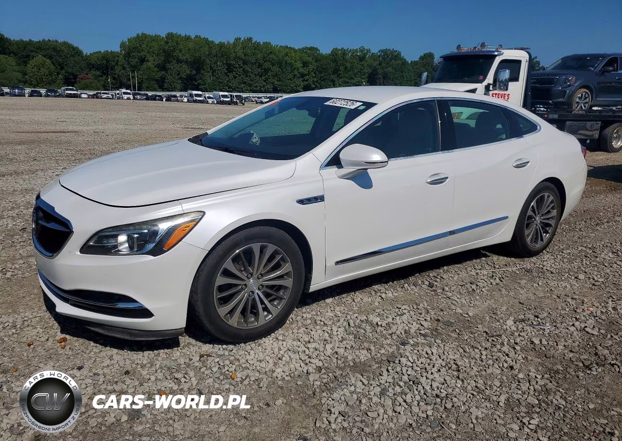2017 Buick Lacrosse Preferred – zdjęcie 1 z 12