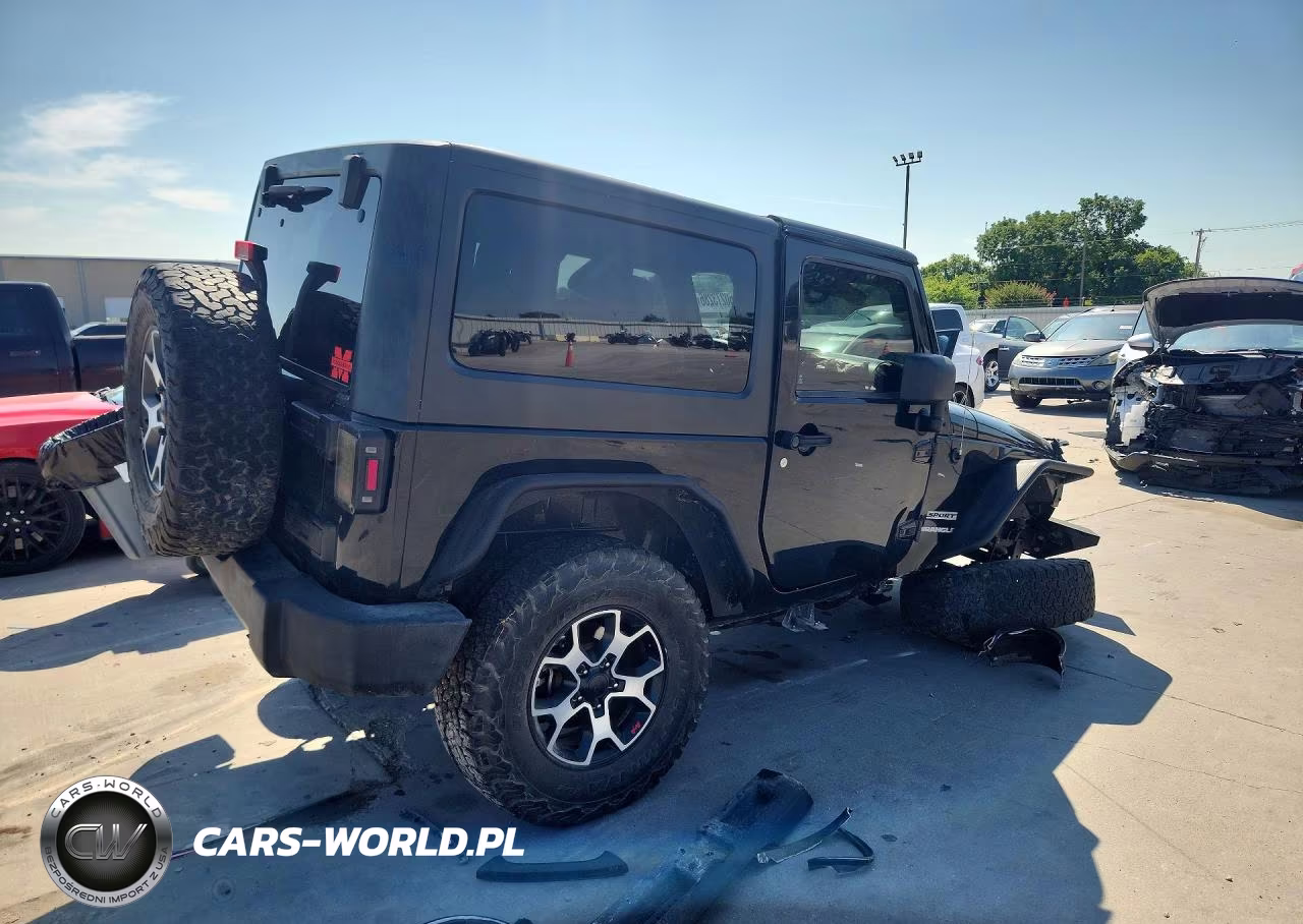 2014 Jeep Wrangler Sport VIN:1C4GJWAG0EL121210 - 3