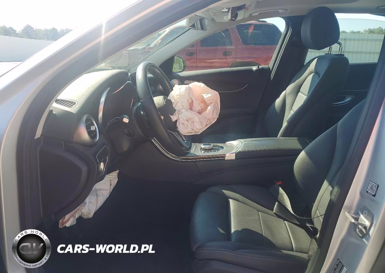 2020 Mercedes-Benz C 300 VIN:W1KWF8DB0LR598700 - 7