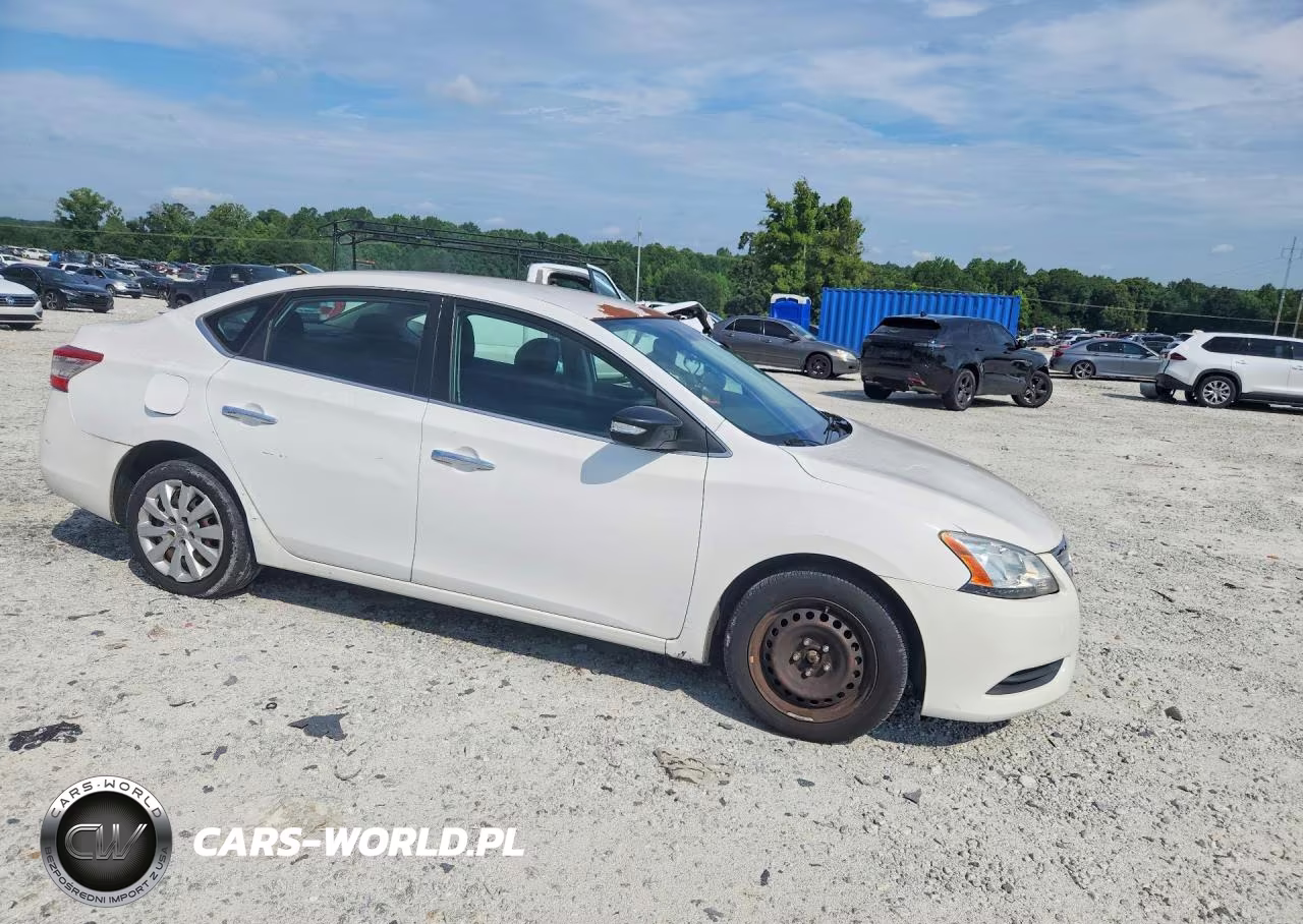 2015 Nissan Sentra S VIN:3N1AB7AP7FY372651 - 4