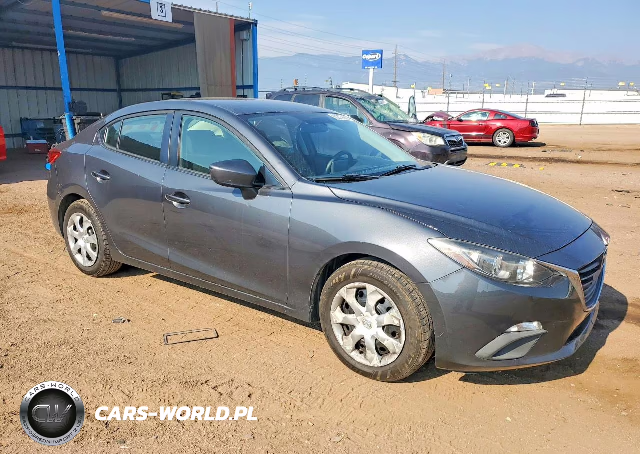 2015 Mazda 3 Sport VIN:3MZBM1U70FM201121 - 4