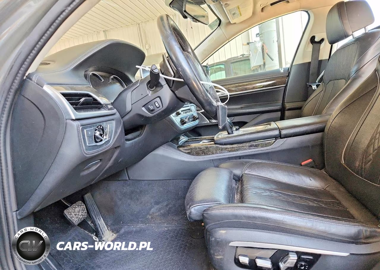 2016 BMW 750 Xi VIN:WBA7F2C57GGE12322 - 7
