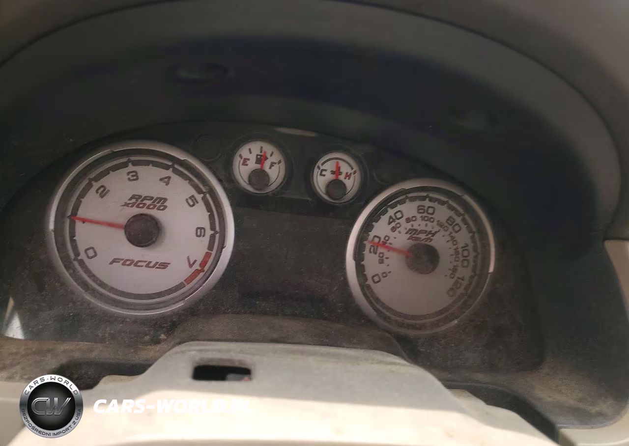 2008 Ford Focus Se VIN:1FAHP35NX8W242197 - 9