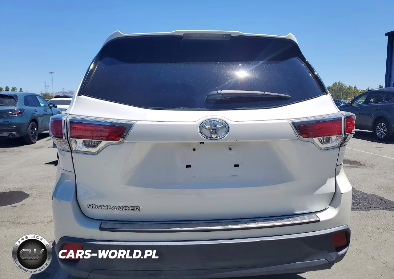 2016 Toyota Highlander Le VIN:5TDZKRFH9GS144964 - 6