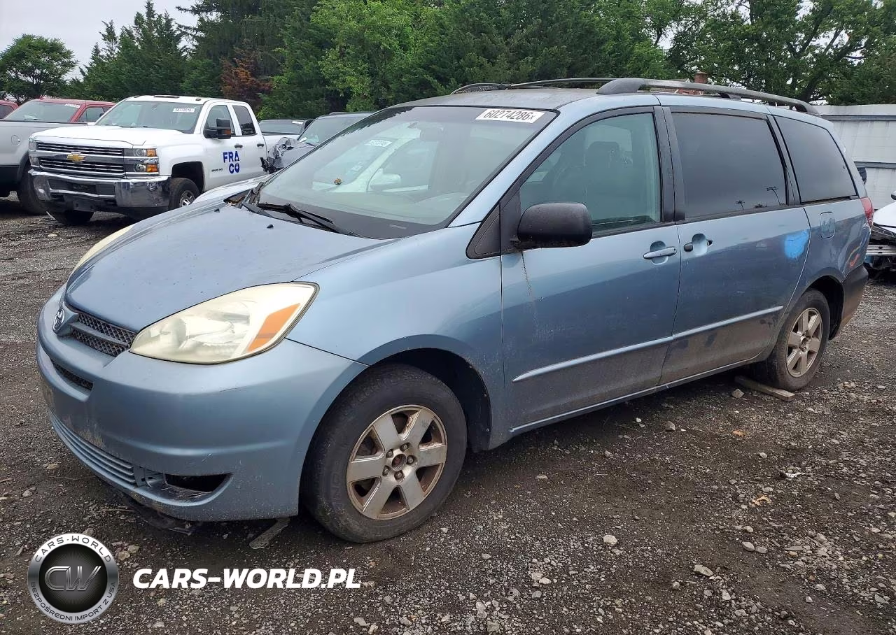 2005 Toyota Sienna Le 7 Passenger