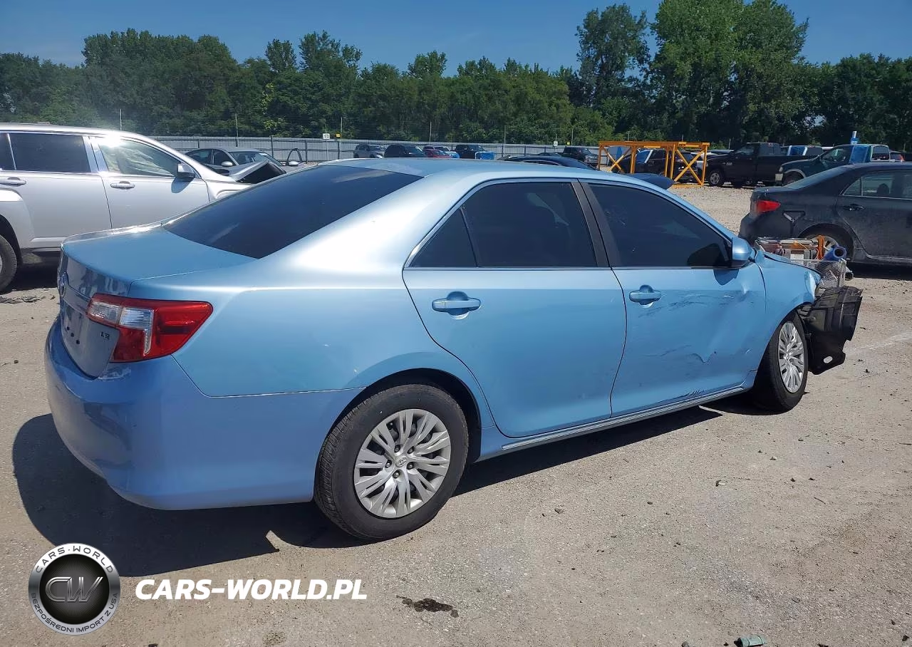 2012 Toyota Camry Le VIN:4T1BF1FK9CU558671 - 3