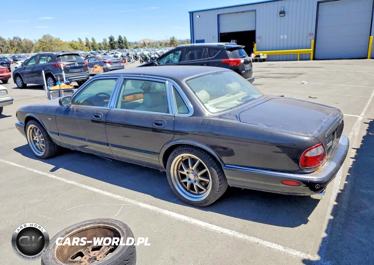 2002 Jaguar Xjr VIN:SAJDA15B32MF42532 - 2