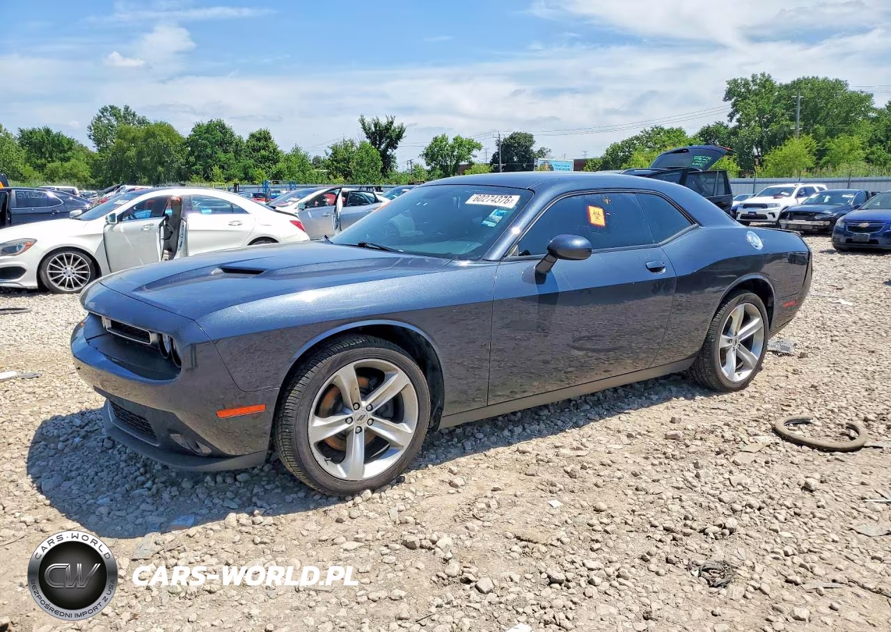 2017 Dodge Challenger Sxt