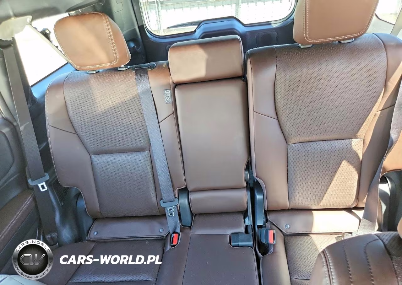2025 Toyota Land Cruiser Base VIN:JTEABFAJ5SK041249 - 10