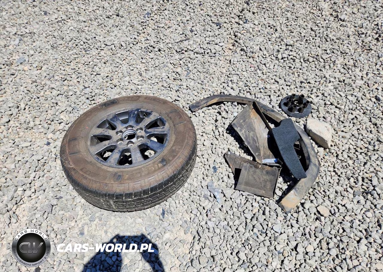 2025 Toyota Land Cruiser Base VIN:JTEABFAJ5SK041249 - 13