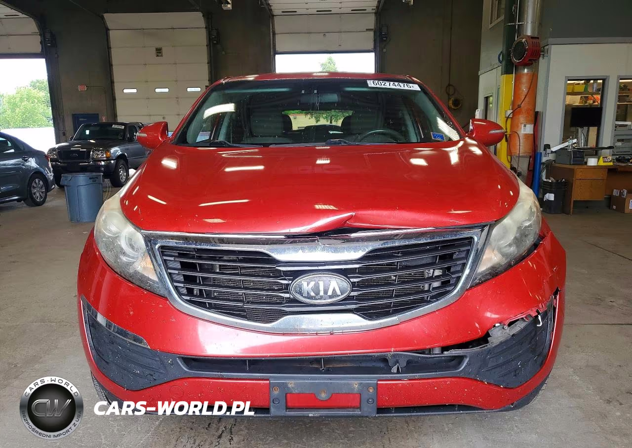 2011 Kia Sportage Lx VIN:KNDPBCA20B7081554 - 5