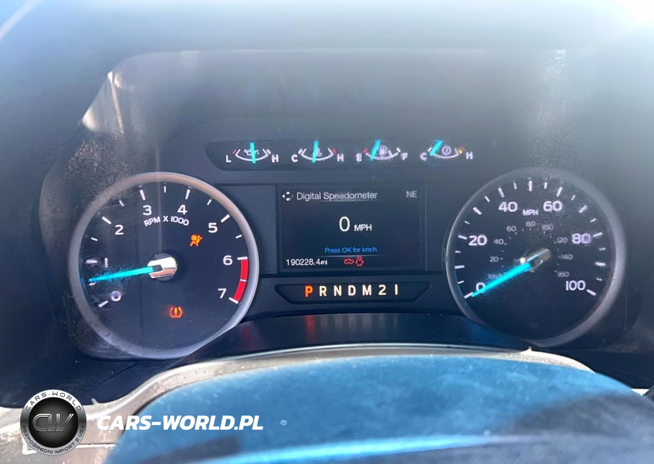 2019 Ford F250 Super Duty VIN:1FD7X2B69KED70727 - 8