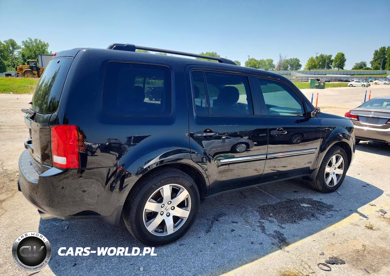2015 Honda Pilot Touring VIN:5FNYF4H94FB047845 - 3