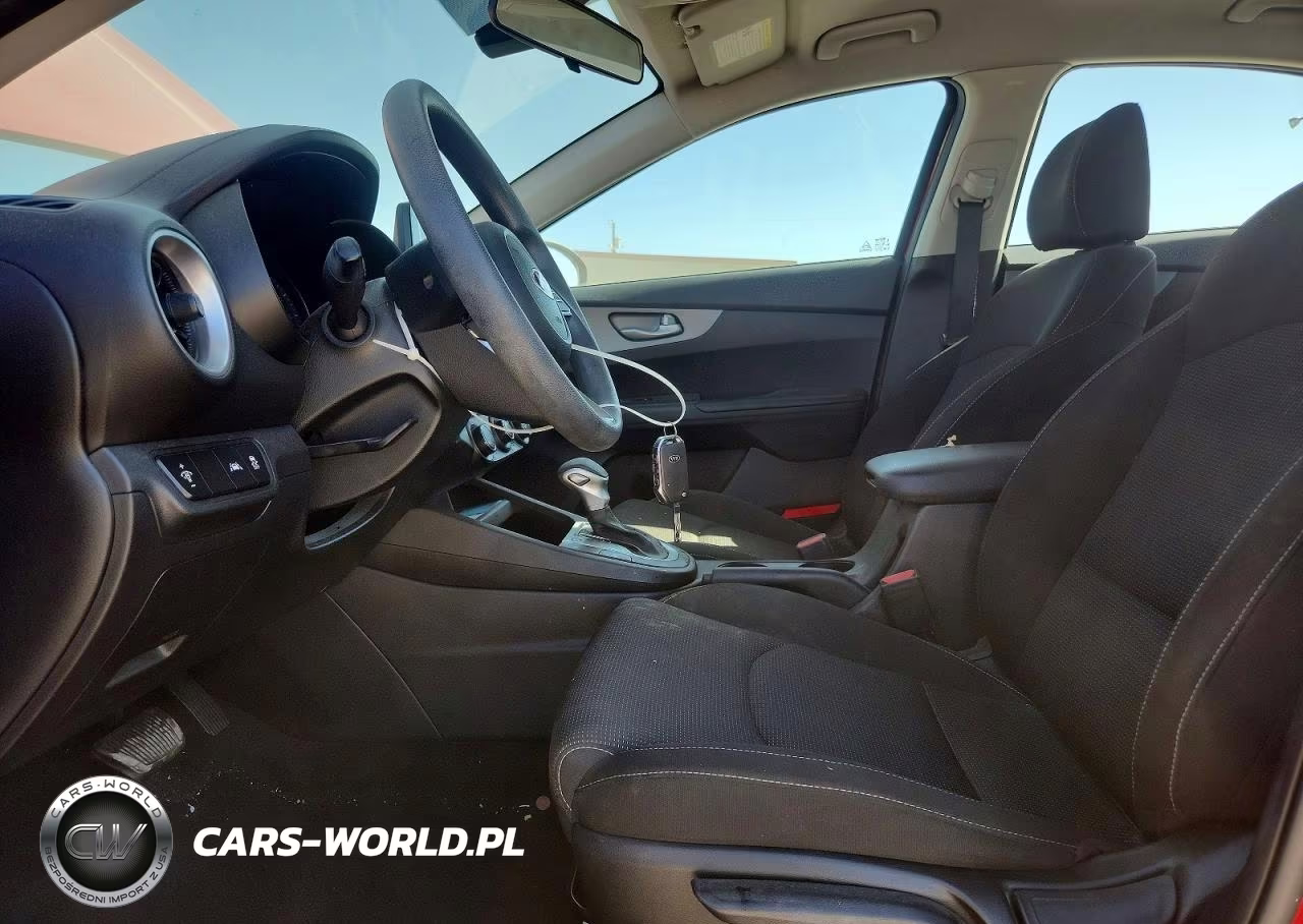 2021 Kia Forte Lxs VIN:3KPF24AD8ME297187 - 7
