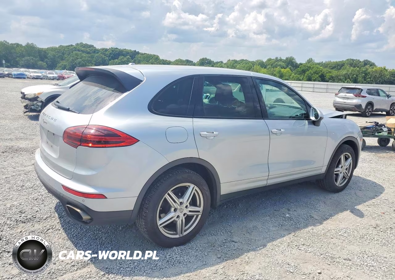 2016 Porsche Cayenne VIN:WP1AA2A21GLA10895 - 3