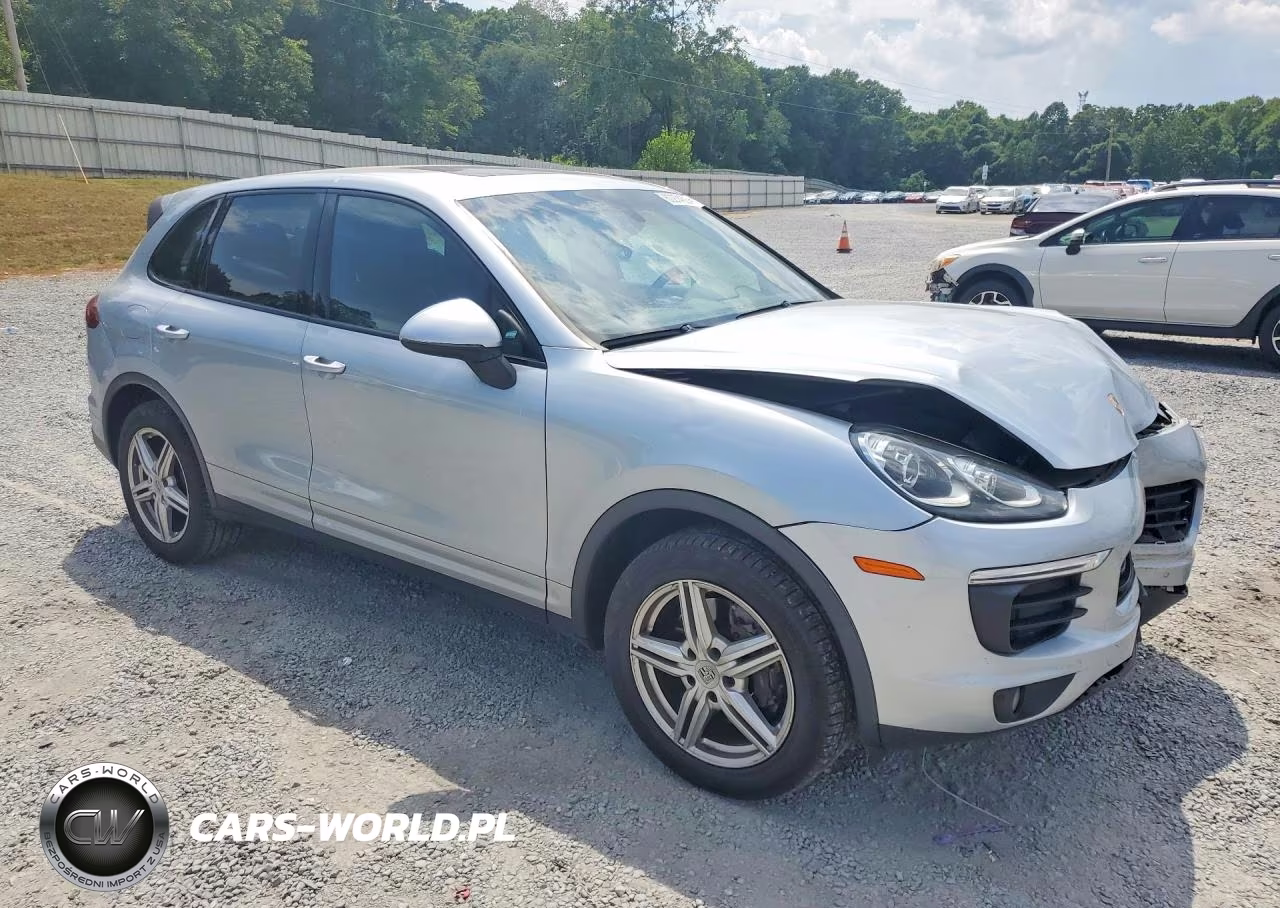 2016 Porsche Cayenne VIN:WP1AA2A21GLA10895 - 4