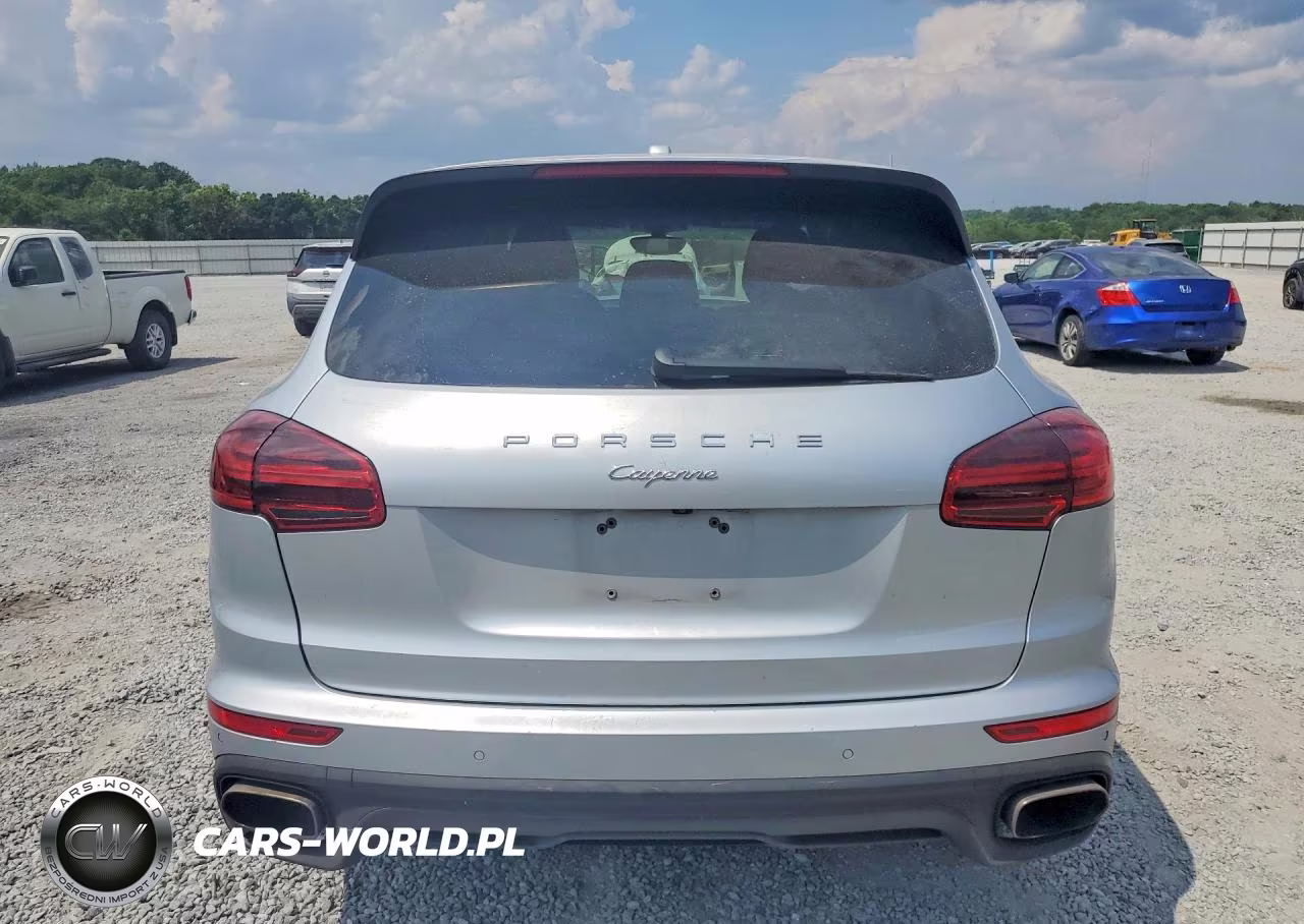 2016 Porsche Cayenne VIN:WP1AA2A21GLA10895 - 6
