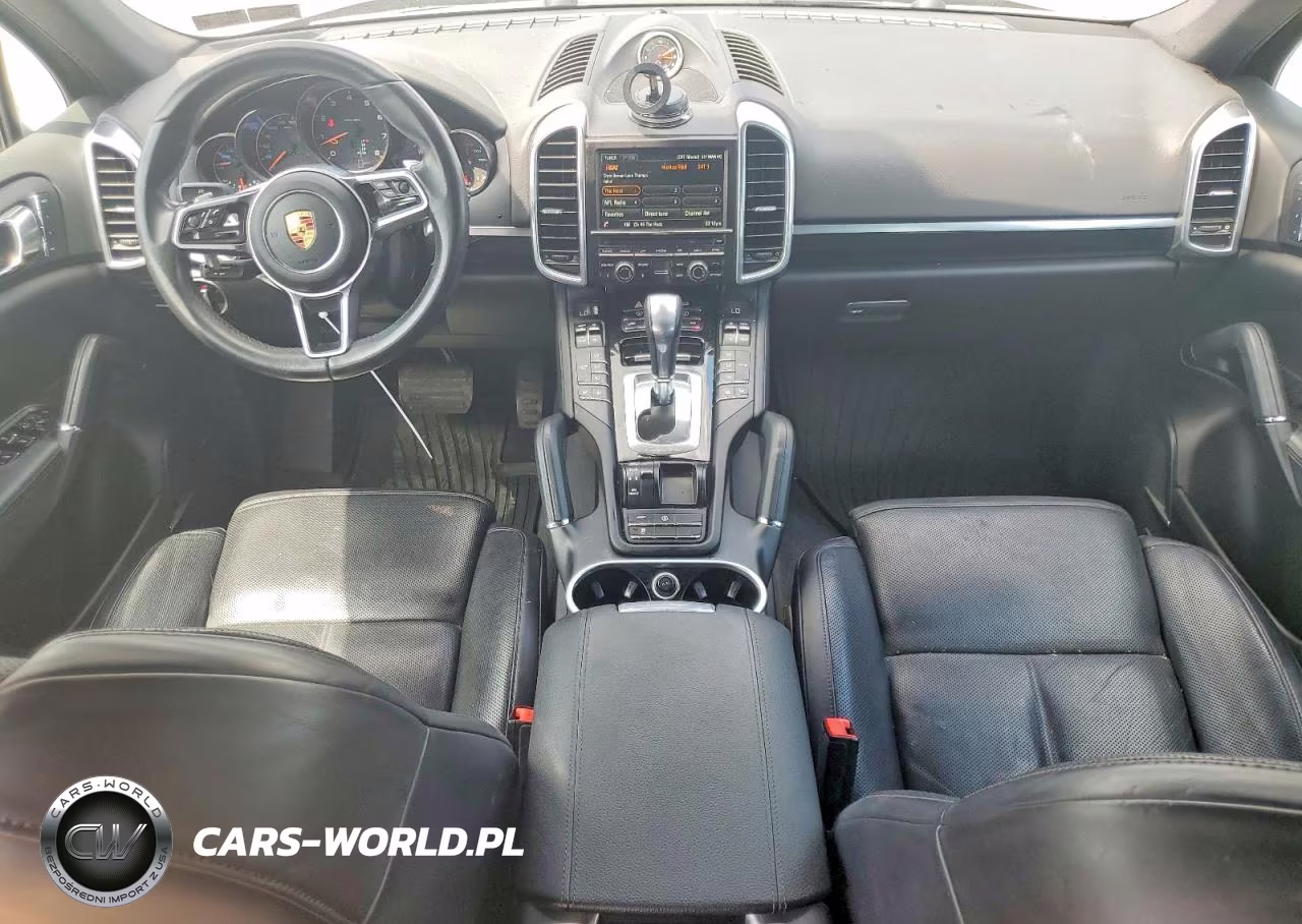2016 Porsche Cayenne VIN:WP1AA2A21GLA10895 - 8